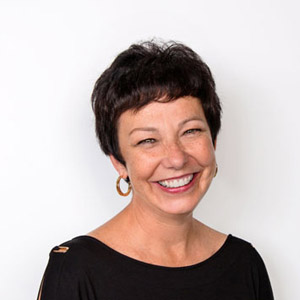 Chantal - Administration - Clinique Paris