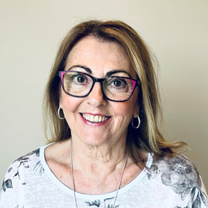 Suzanne - Secrétaire Réceptionniste - Clinique Paris